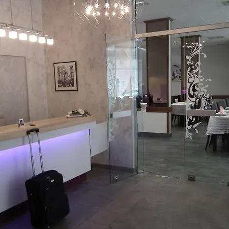 Des Pays Bas Lourdes