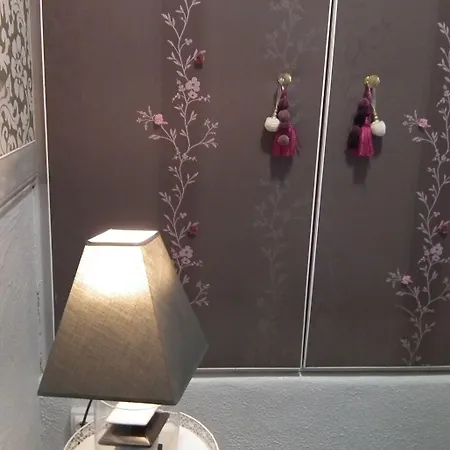 Des Pays Bas فندق