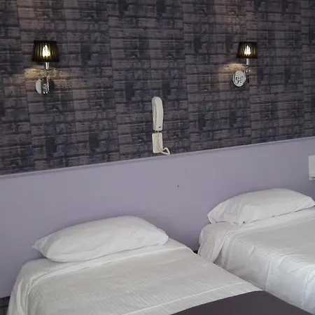 Des Pays Bas Hotel Lourdes