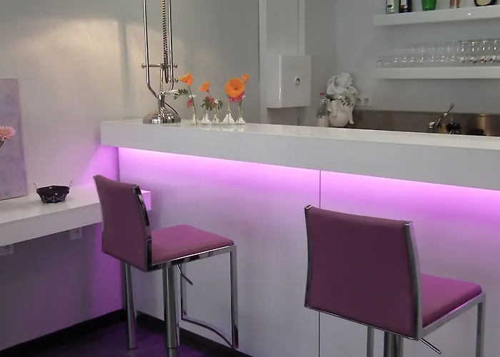 Des Pays Bas 3* لورد