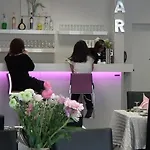 Szálloda Des Pays Bas 3*
