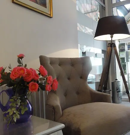 Hotel Des Pays Bas 3*